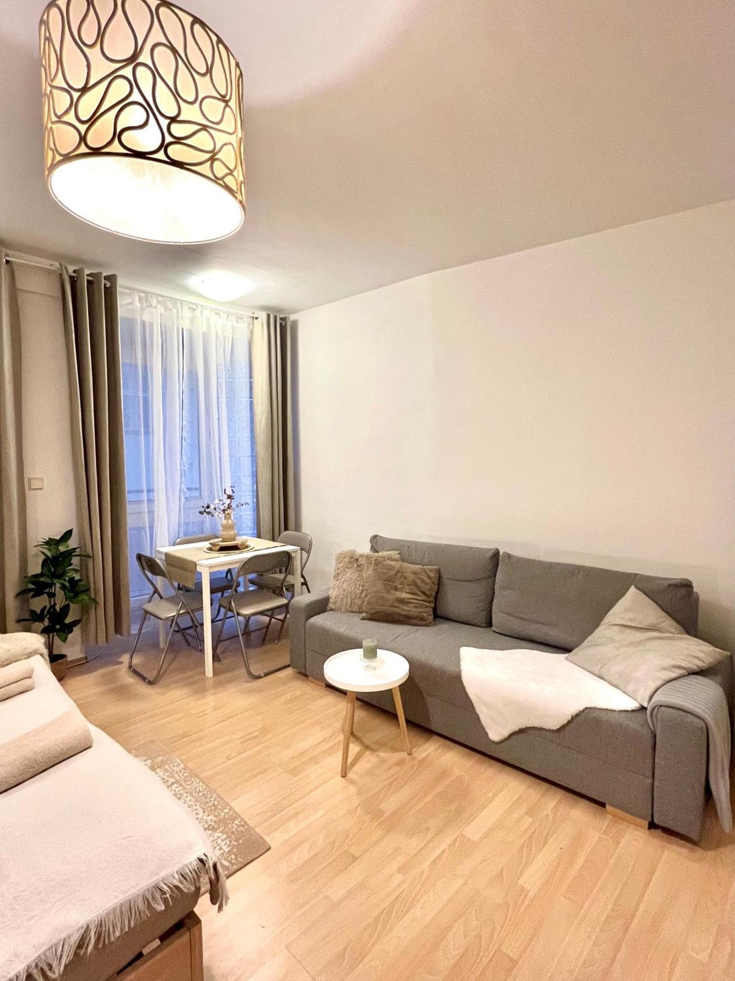 Apartment Simona - Old Town Bratislava Exterior foto